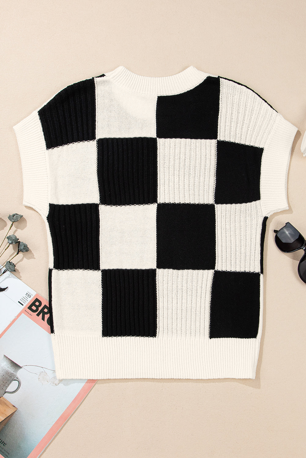 Khaki Checkered Crew Neck Short Sleeve Sweater