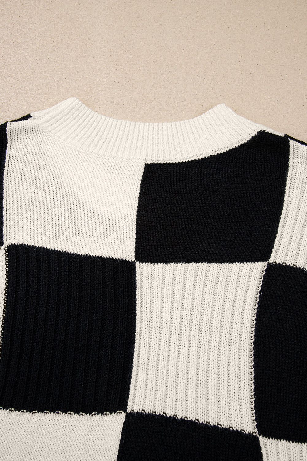 Khaki Checkered Crew Neck Short Sleeve Sweater