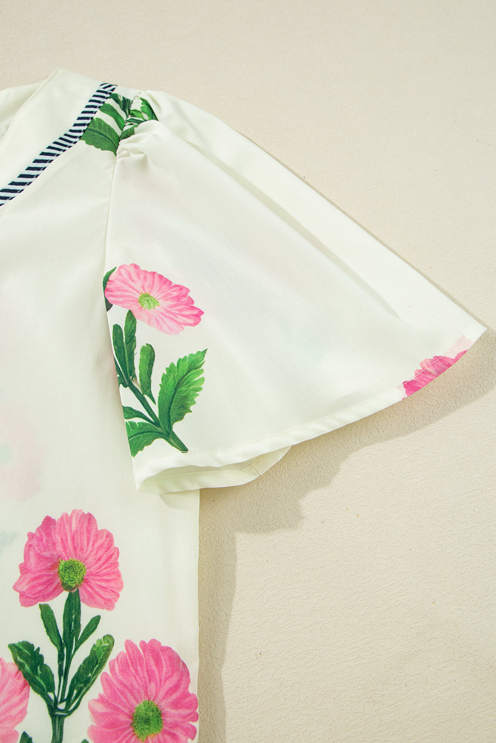 Short Sleeve Split Neck Floral Mini Dress