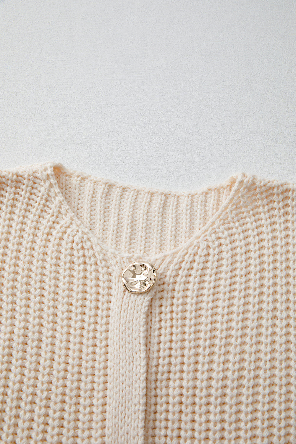 Red Solid Textured Knit Side Pockets Buttoned Sweater Vest