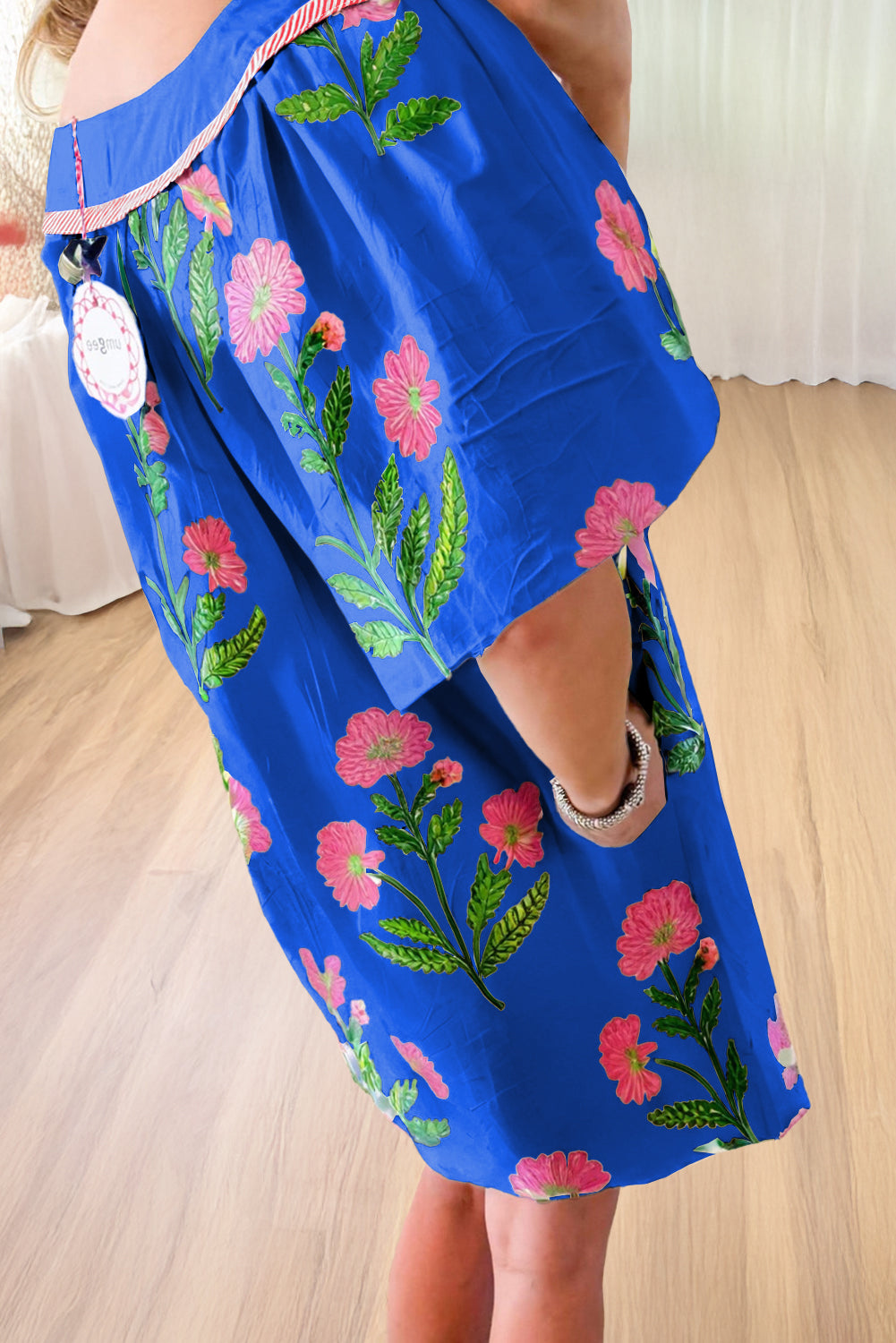 Short Sleeve Split Neck Floral Mini Dress