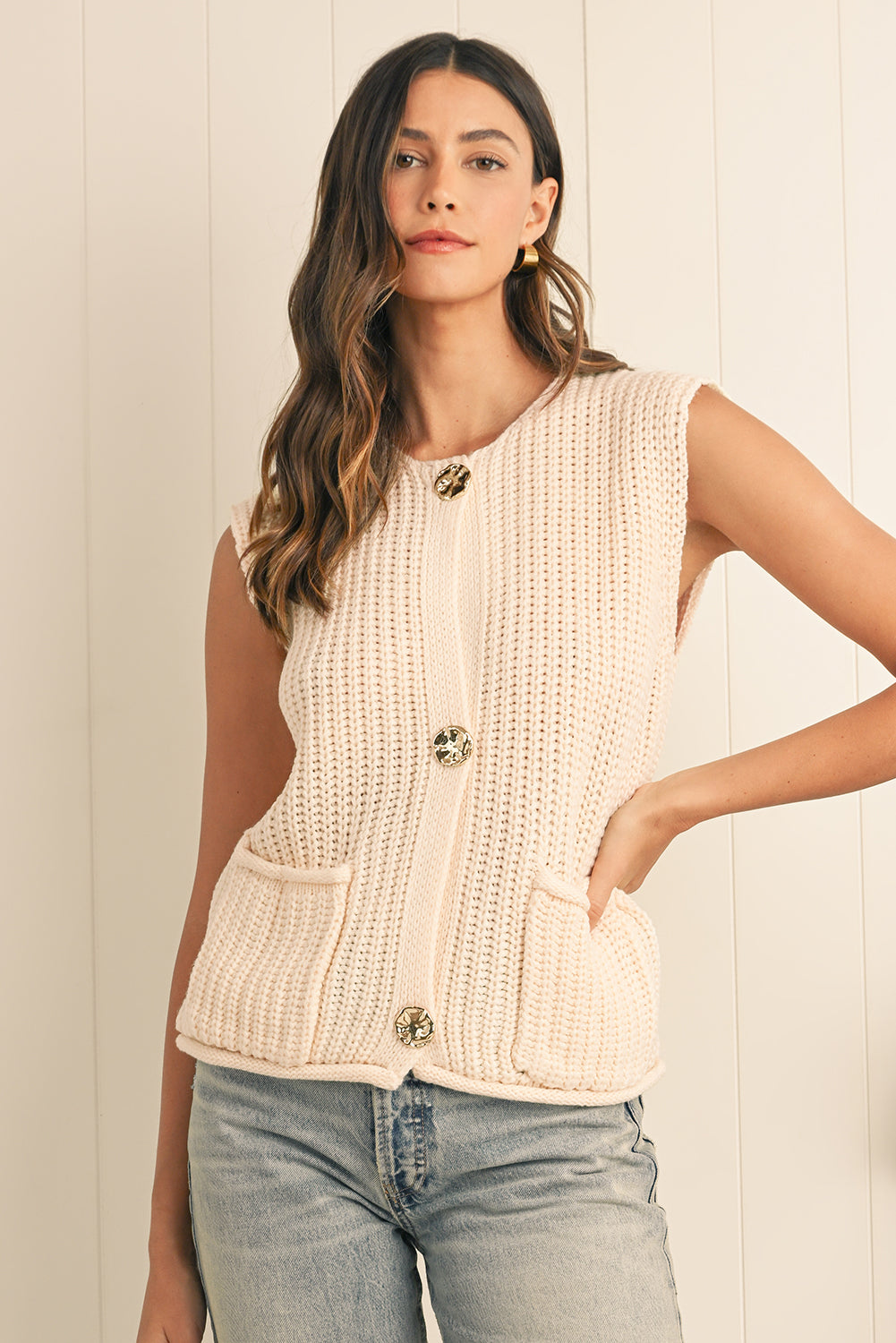 Red Solid Textured Knit Side Pockets Buttoned Sweater Vest