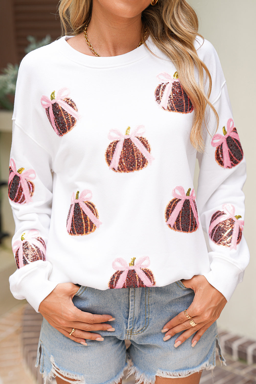 White Sequin Bow Pumpkin Baggy Sweatshirt