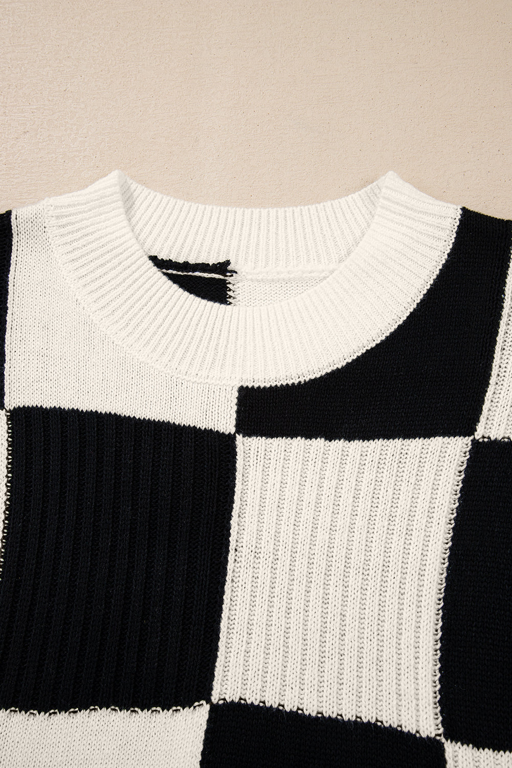 Khaki Checkered Crew Neck Short Sleeve Sweater