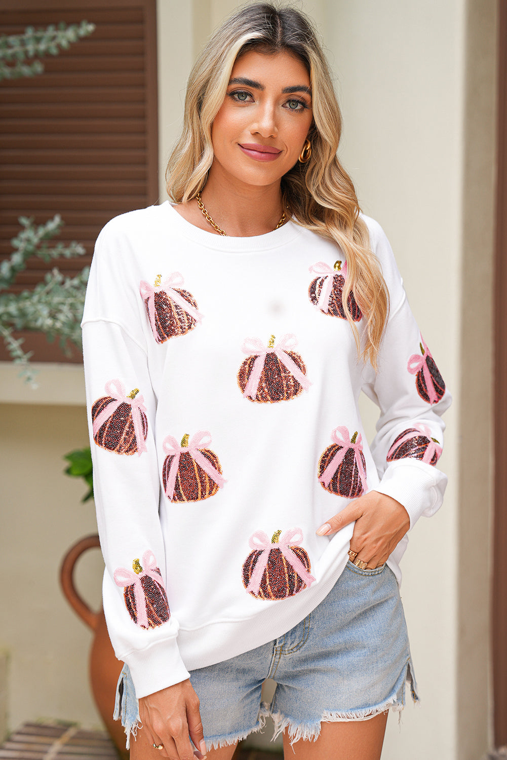 White Sequin Bow Pumpkin Baggy Sweatshirt